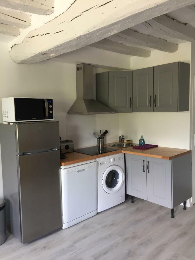 פרובן Appartement Au Coeur De La Cite Medievale מראה חיצוני תמונה