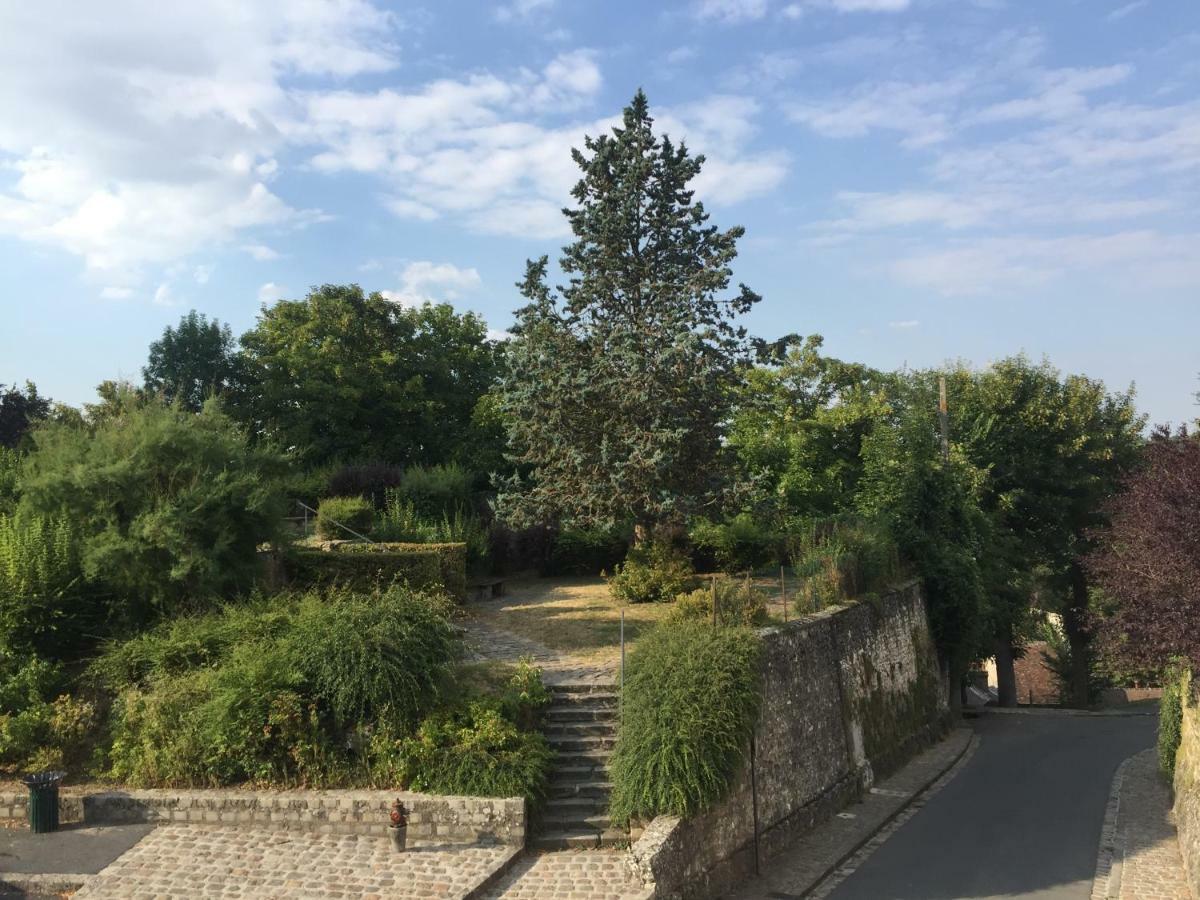 פרובן Appartement Au Coeur De La Cite Medievale מראה חיצוני תמונה